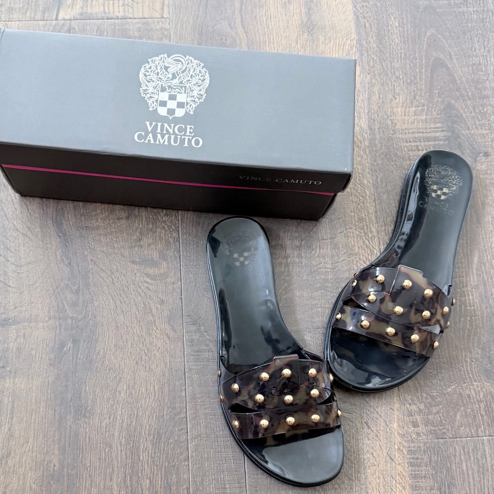 NIB Vince Camuto Emelon Studded Jelly Slide Sandals | Tortoise | Size: 7 - Picture 4 of 8